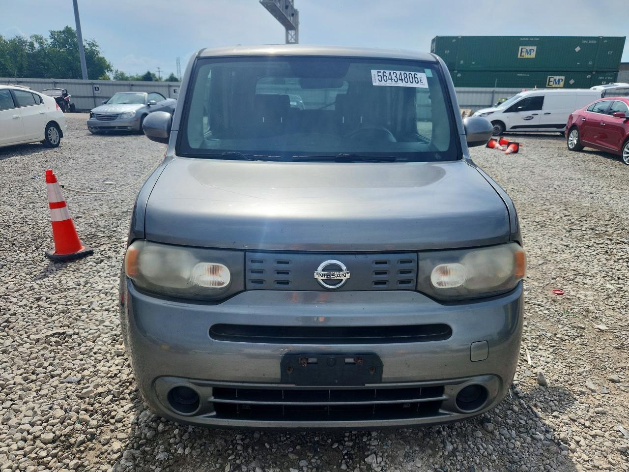 Nissan cube 1.8
