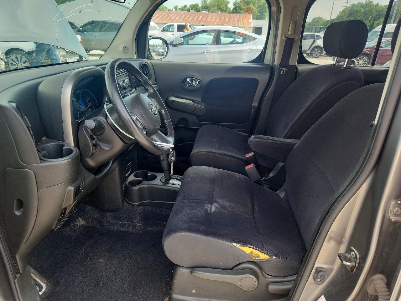 Nissan cube 1.8