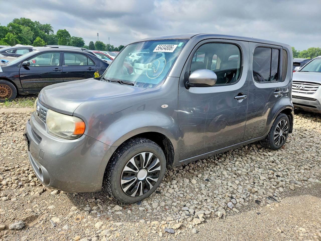 Salvage Nissan cube Image
