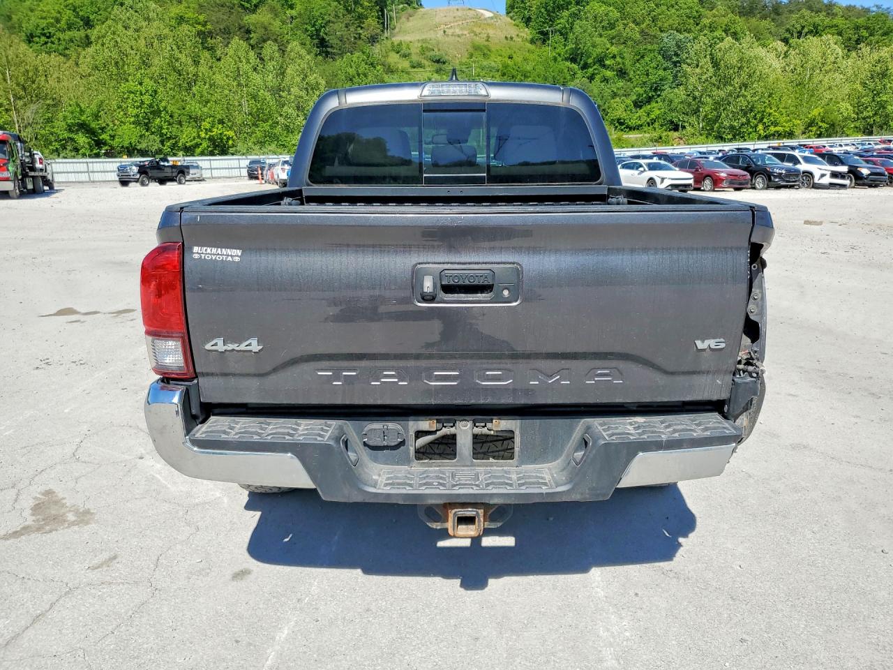 Toyota Tacoma Sr5 V6