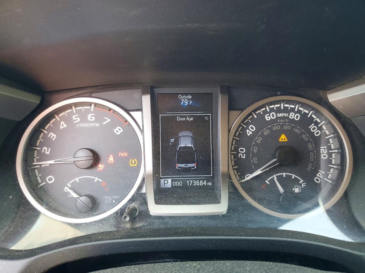 Toyota Tacoma Sr5 V6