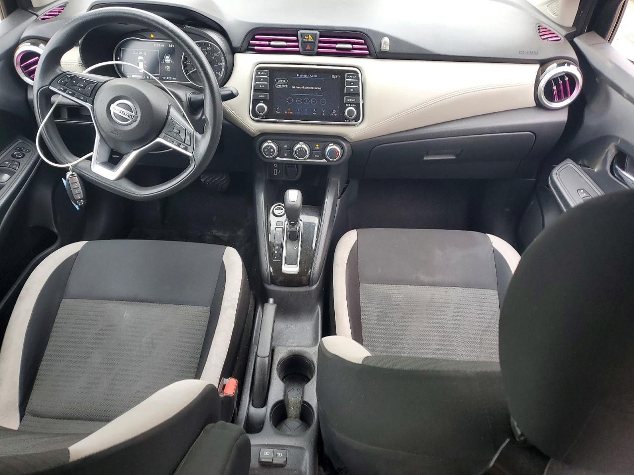 Nissan Versa Sv
