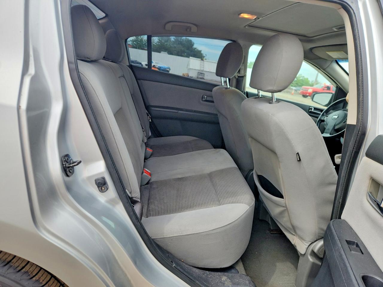 Nissan Sentra 2.0
