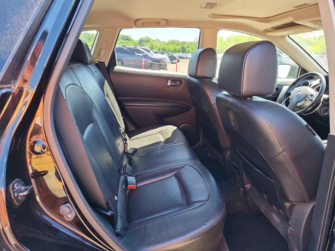 Nissan Rogue S