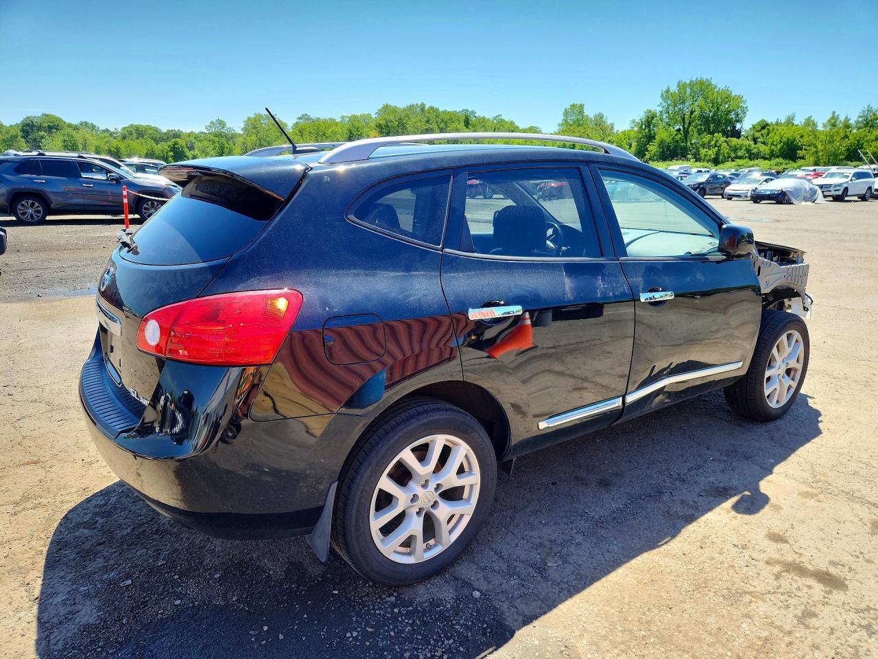 Nissan Rogue S