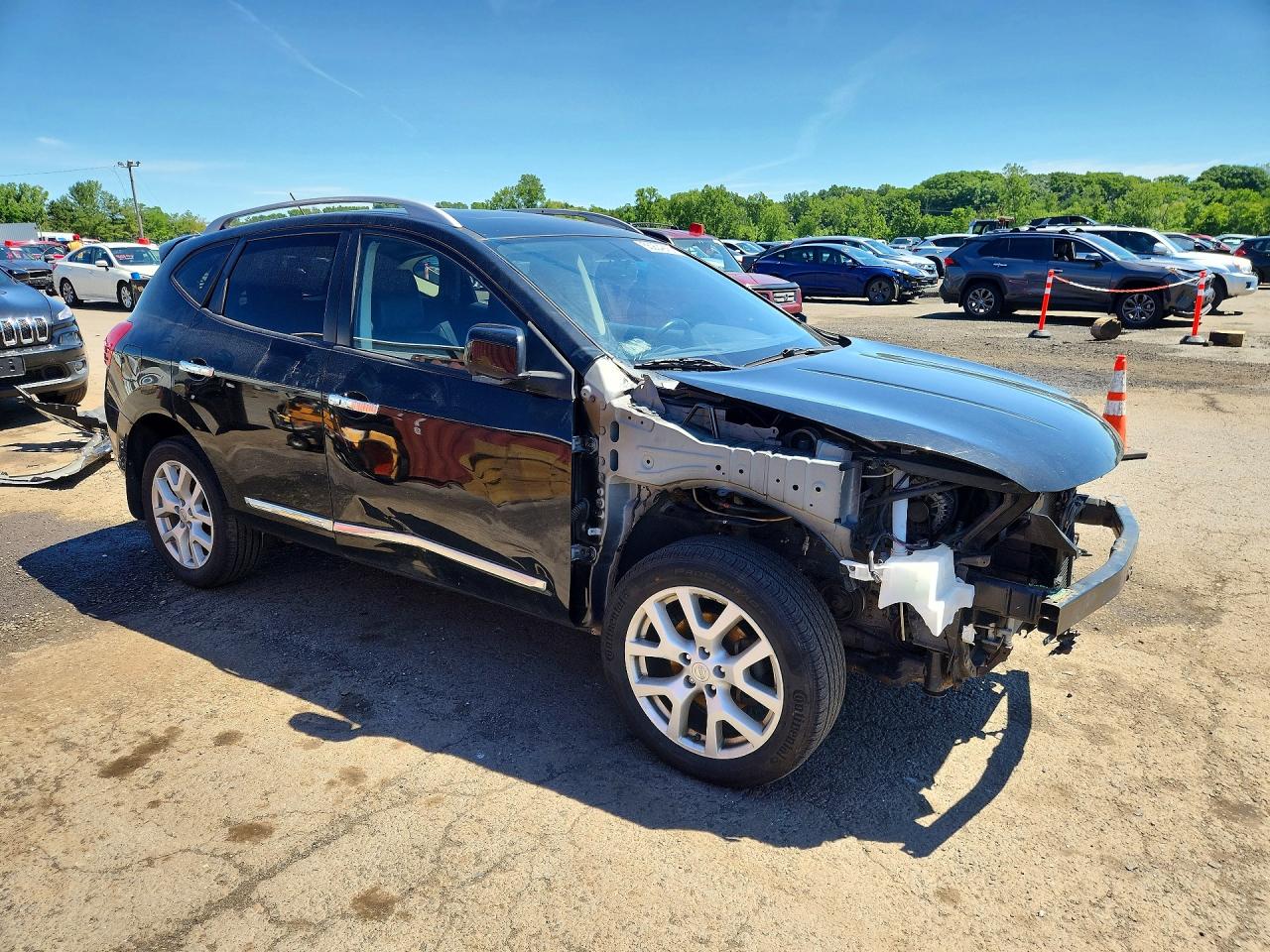 Nissan Rogue S