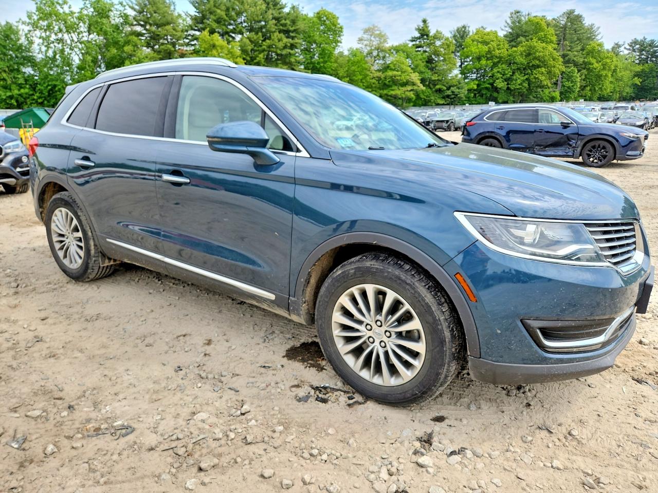 Lincoln MKX Select