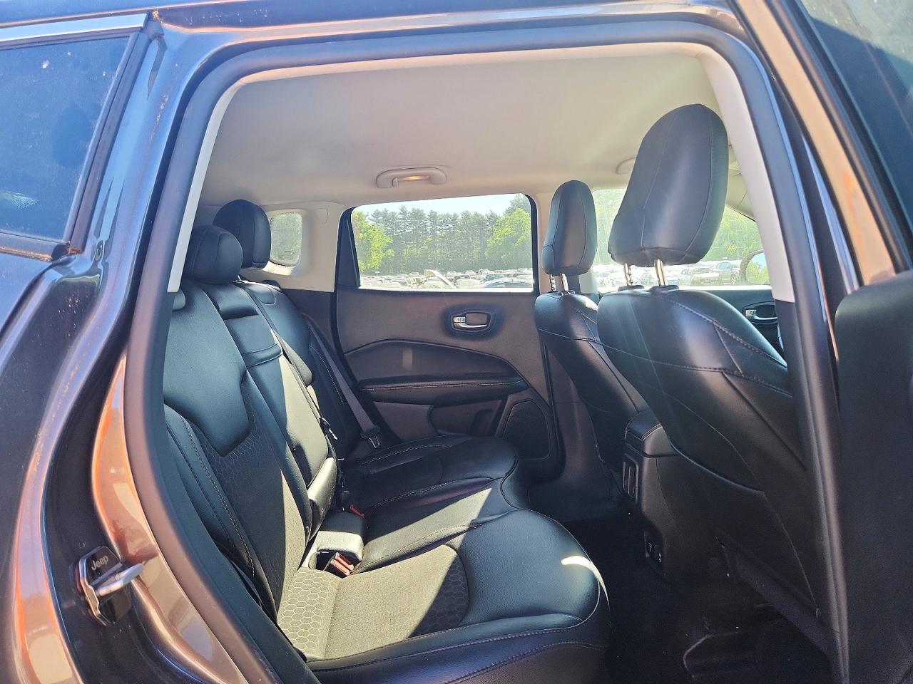 Jeep Compass Latitude