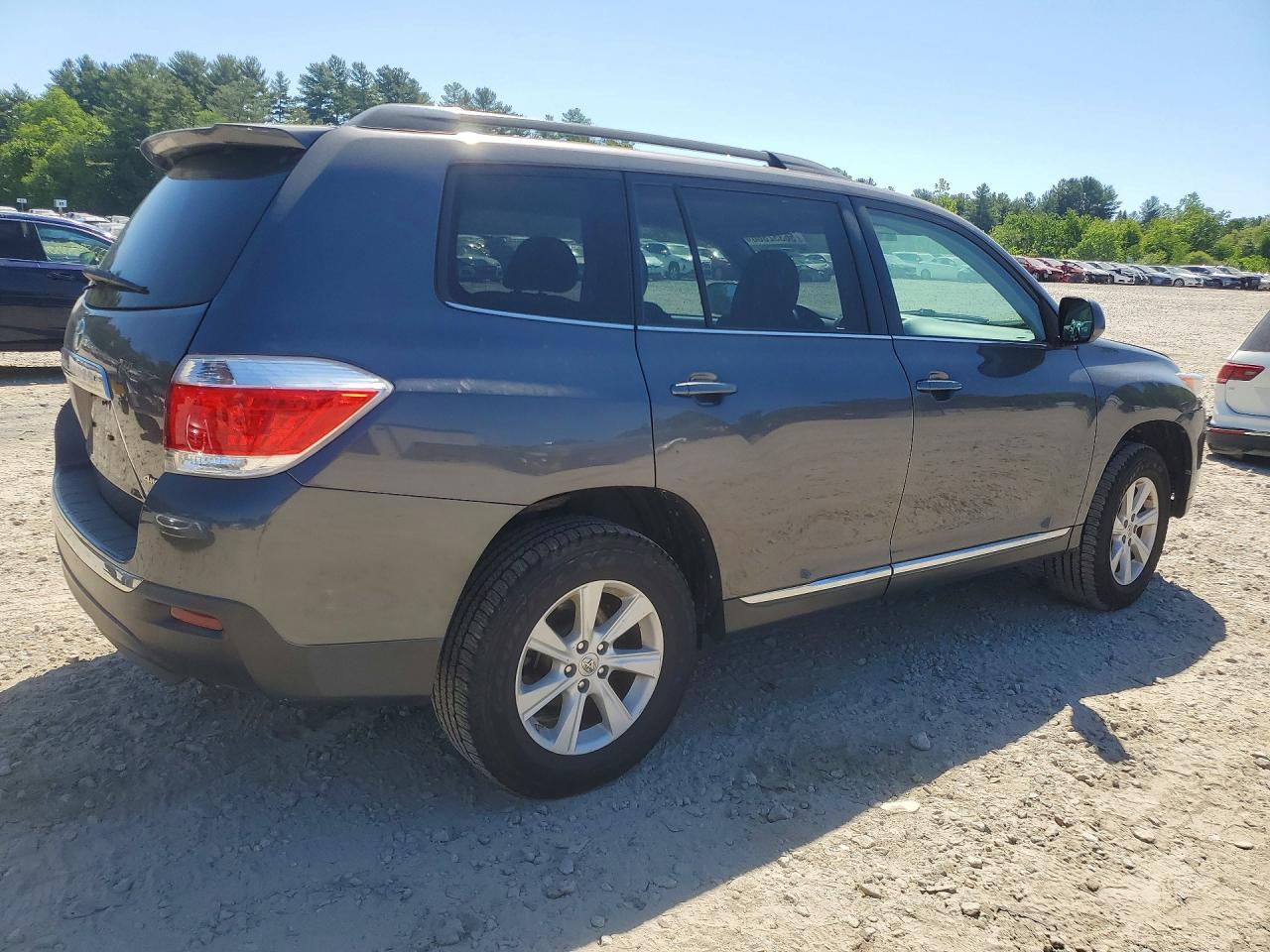 Toyota Highlander Base