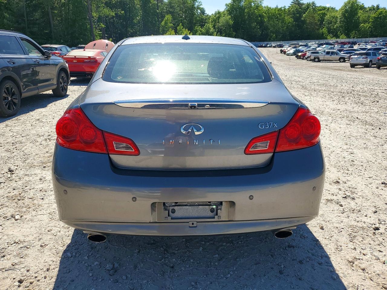 Infi G37