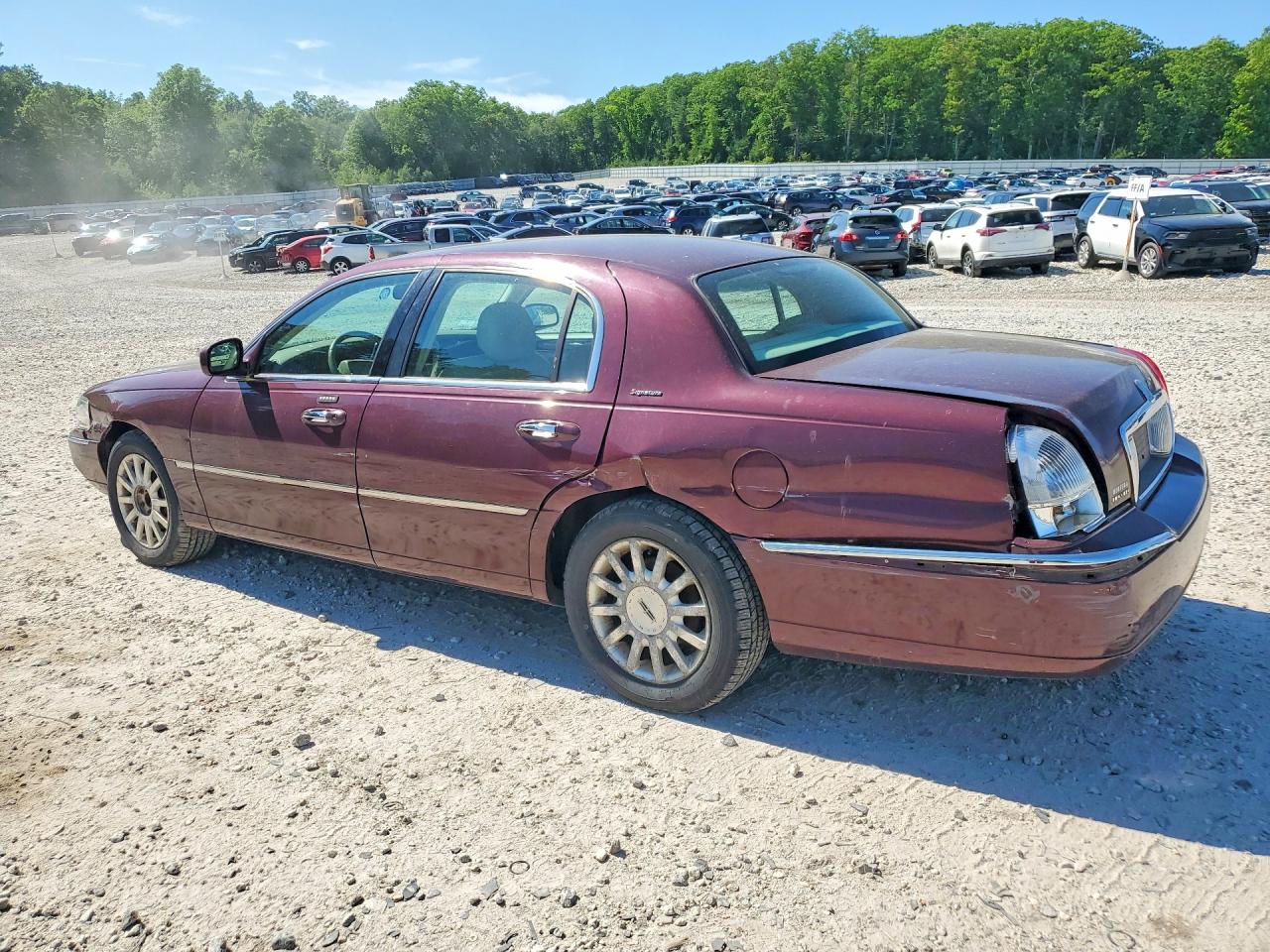 Lincoln Towncar Signature