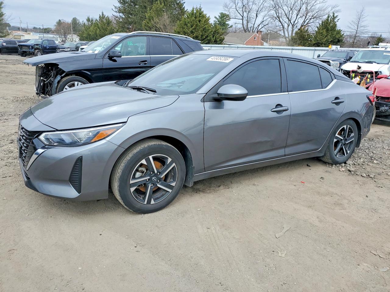 Salvage Nissan Sentra Image