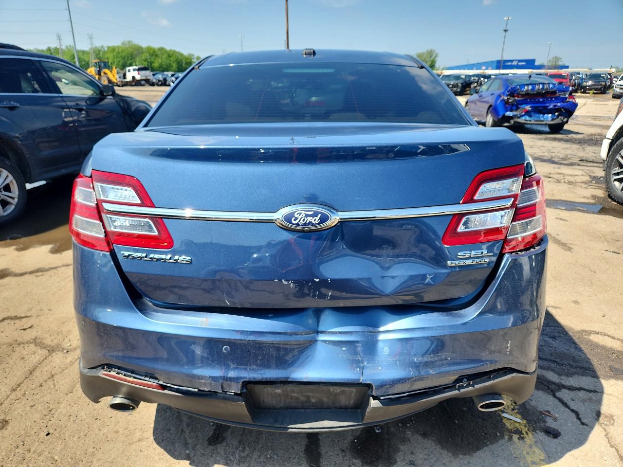 Ford Taurus Sel