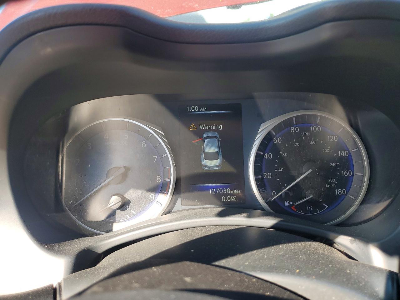 INFINITI Q50 Premium