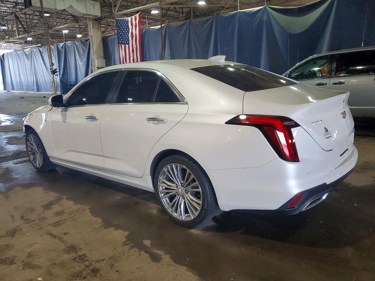 Cadillac CT4 Premium Luxury
