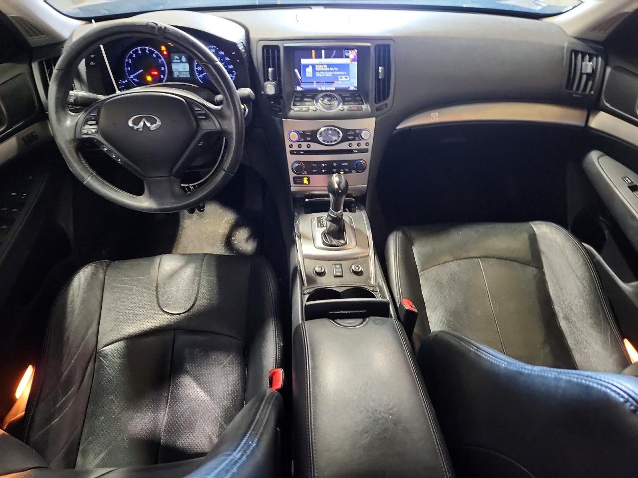 INFINITI G37 X