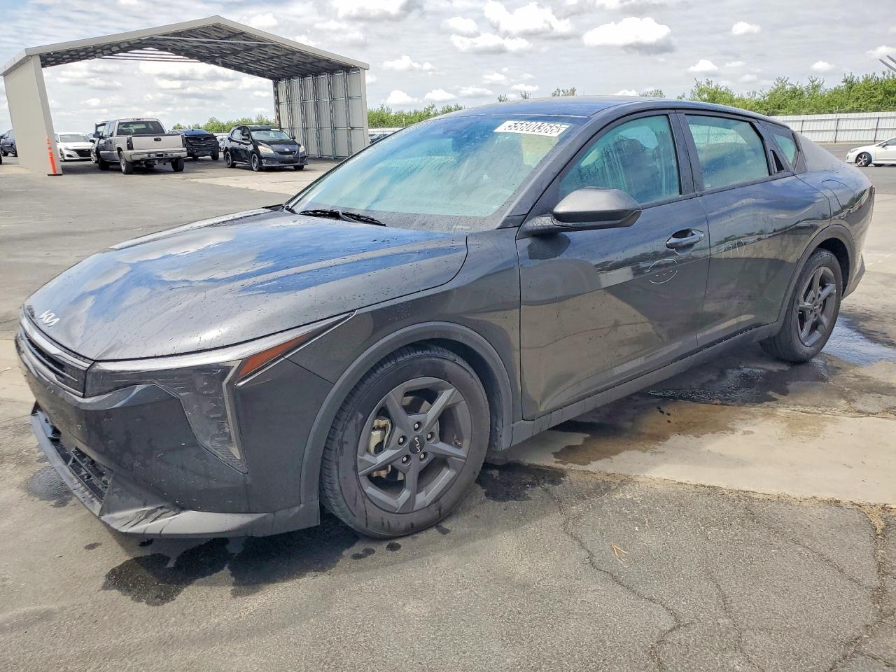 Salvage Kia K4 Image