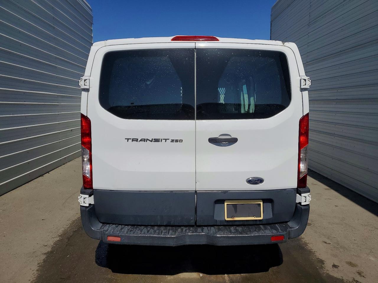 Ford Transit T-250