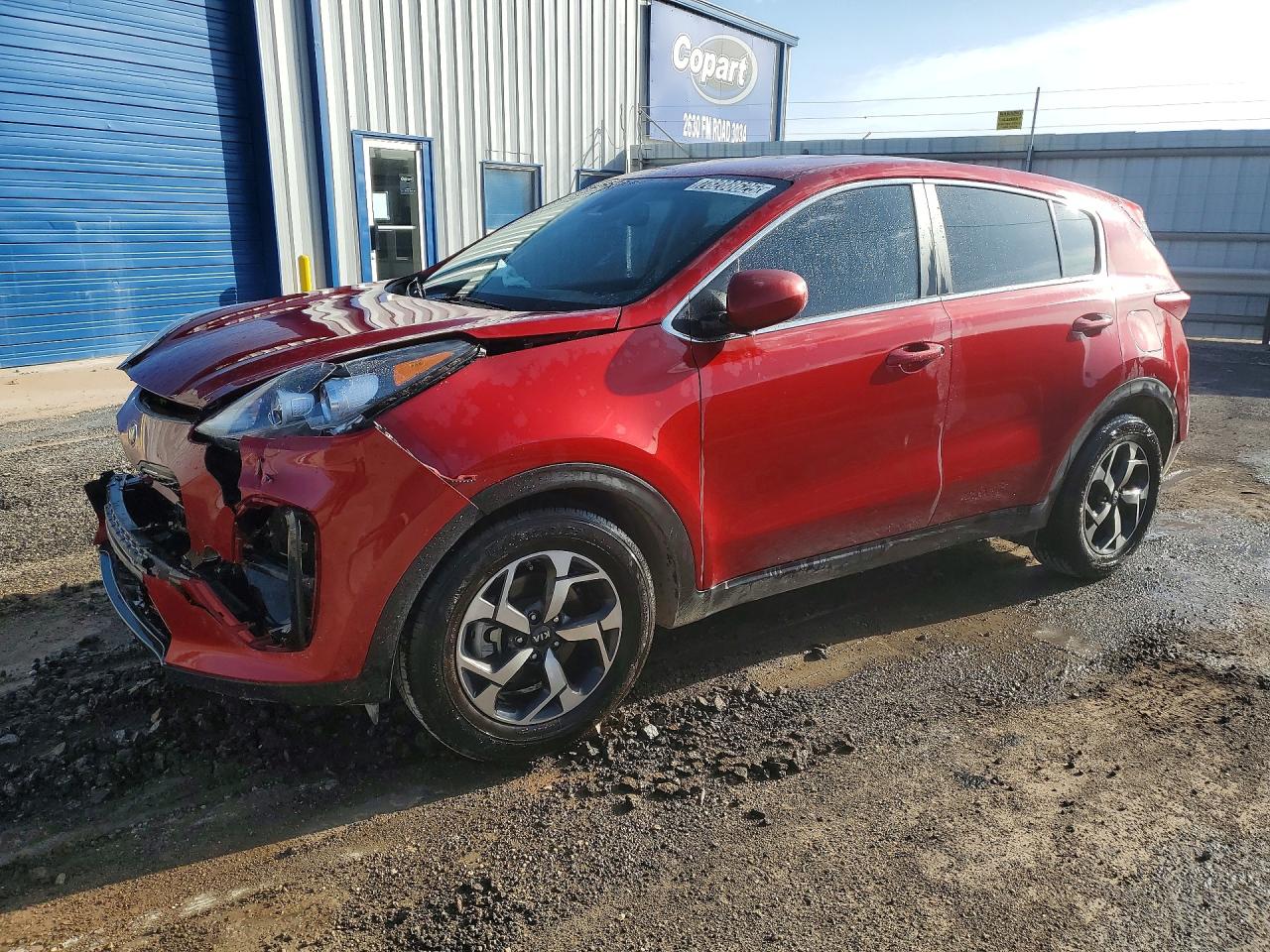 Salvage Kia Sportage Image