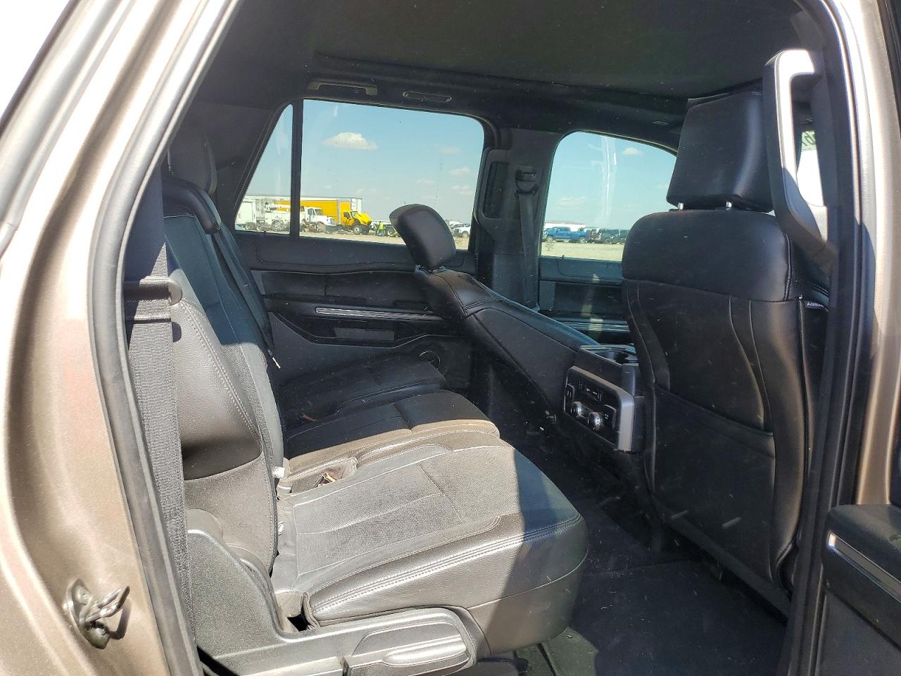 Ford Expedition Max Xlt