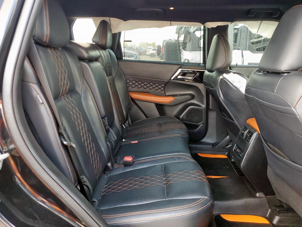 Mitsubishi Outlander Sel