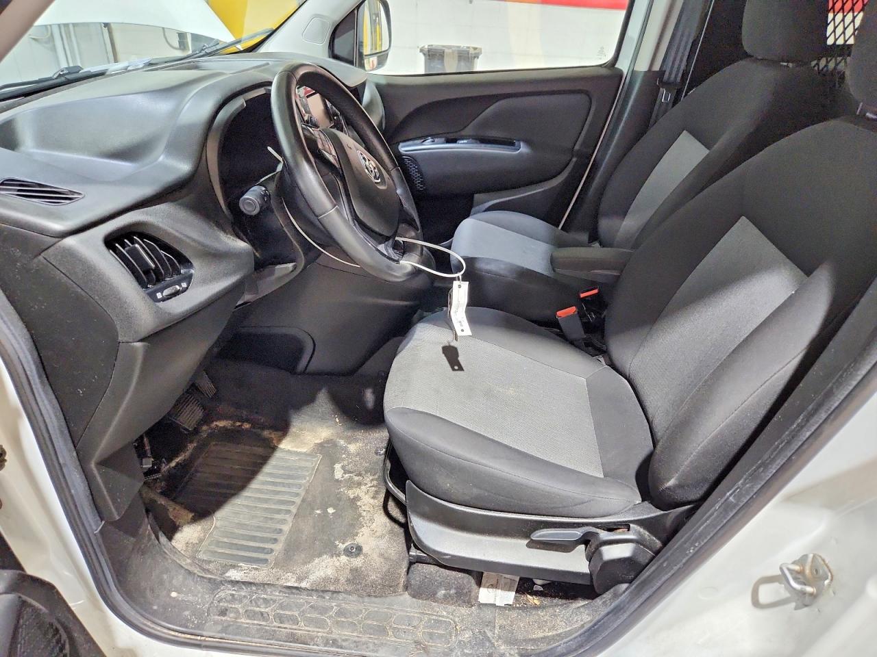 Ram Promaster Slt