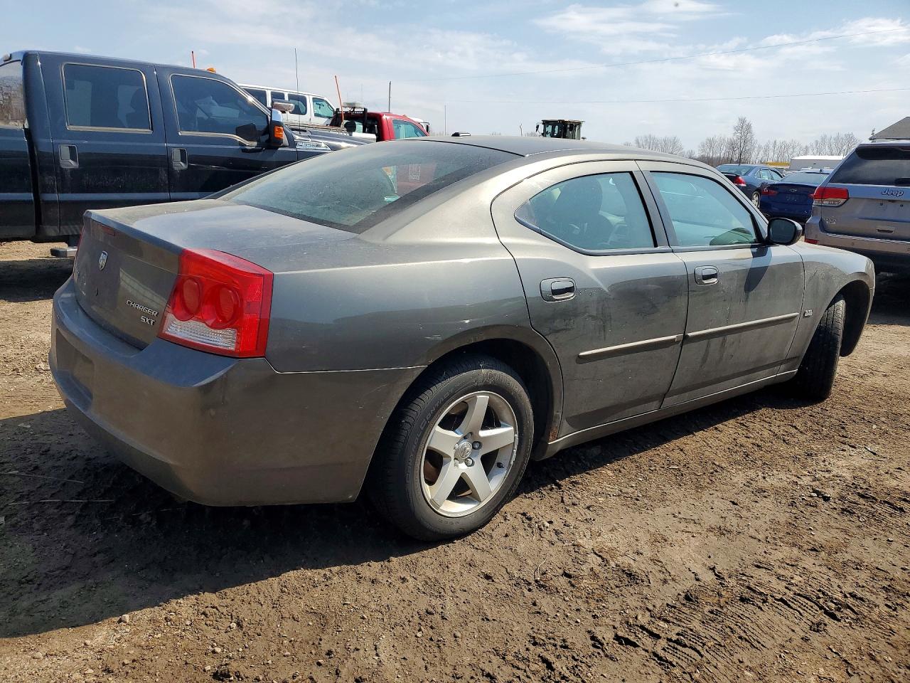Dodge Charger Sxt