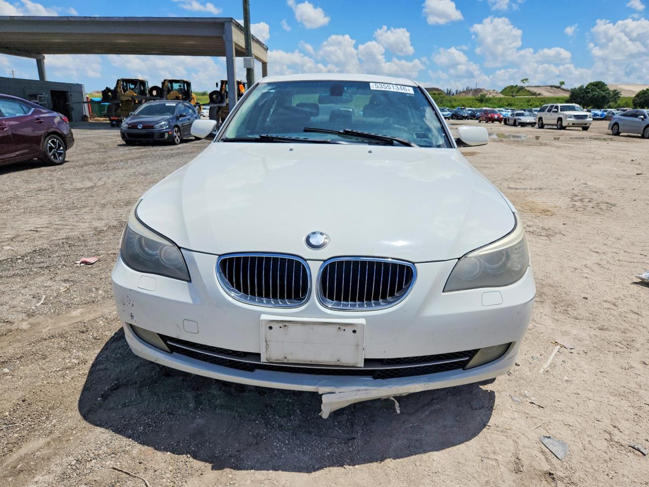 BMW 5 Series Xi