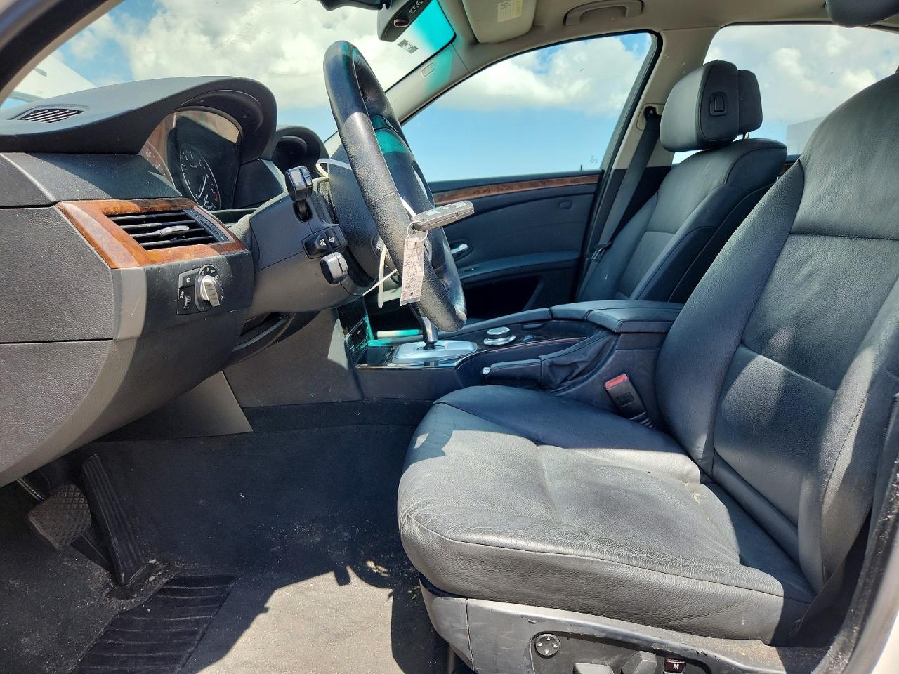 BMW 5 Series Xi