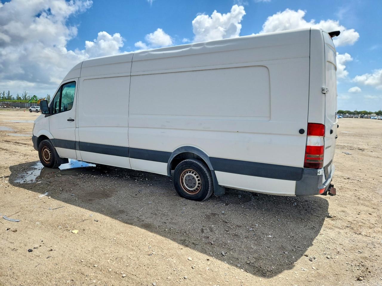 Mercedes-Benz Sprinter 2500