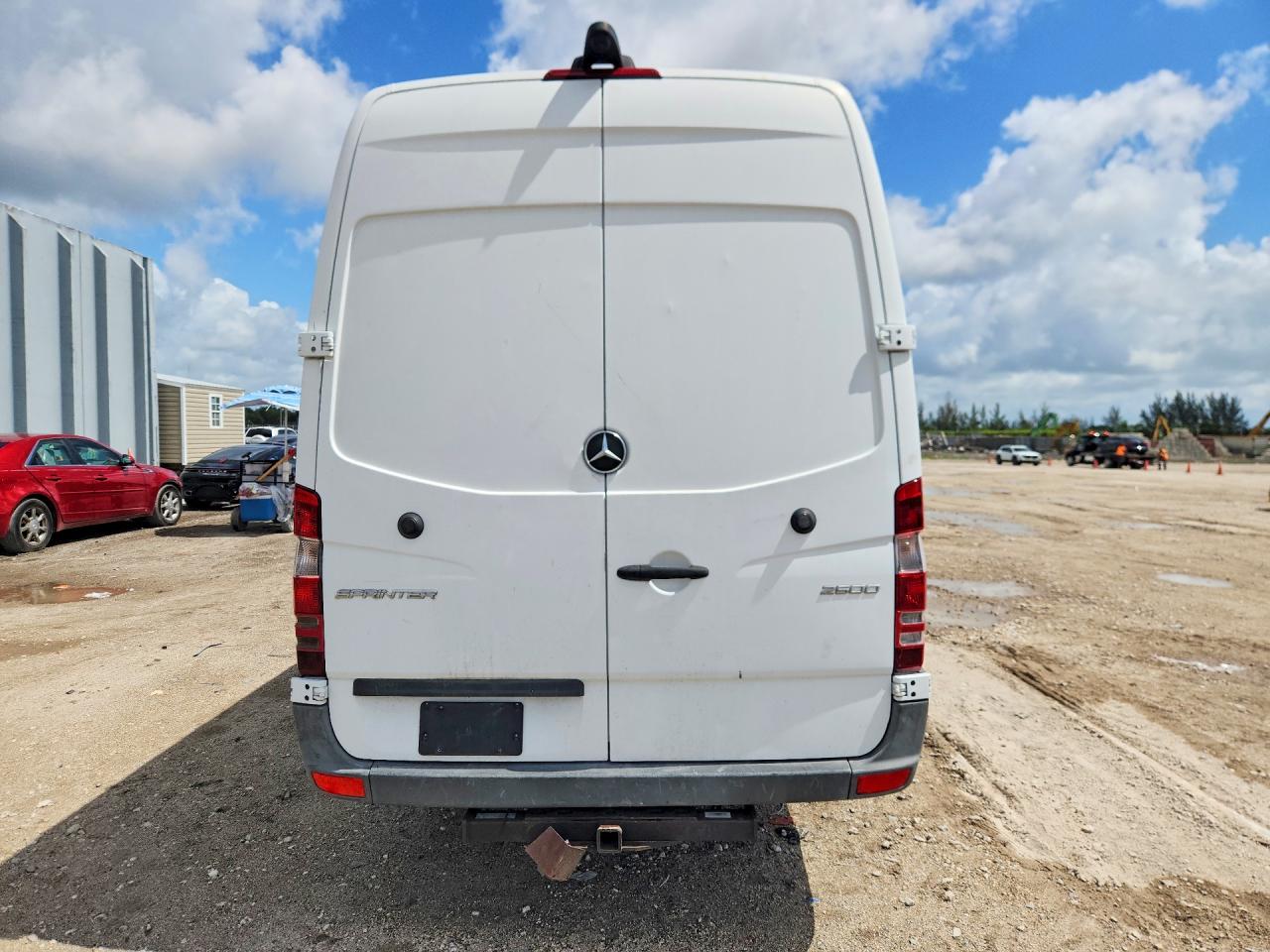 Mercedes-Benz Sprinter 2500
