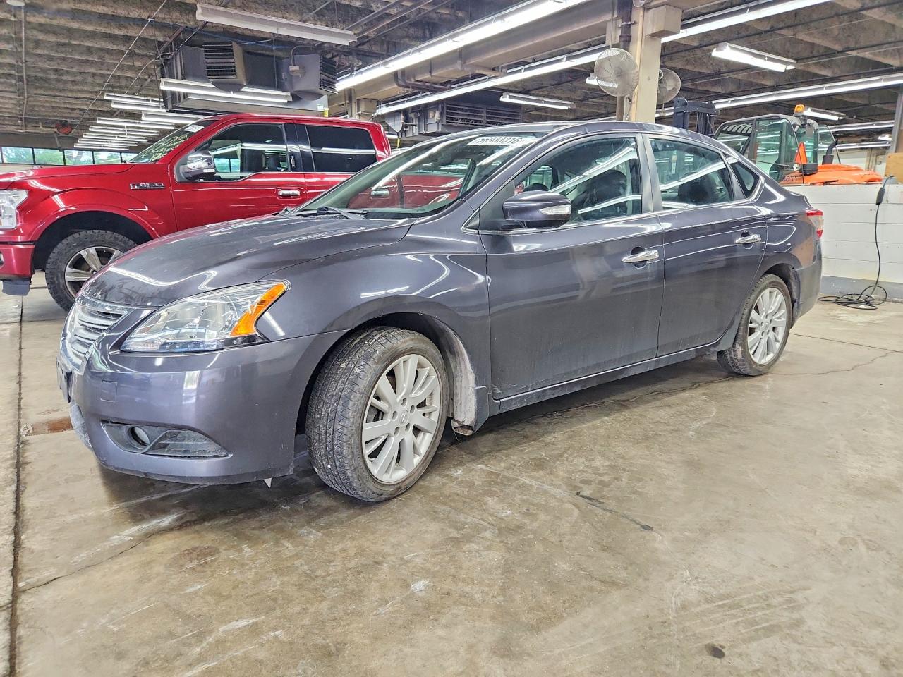 Salvage Nissan Sentra Image