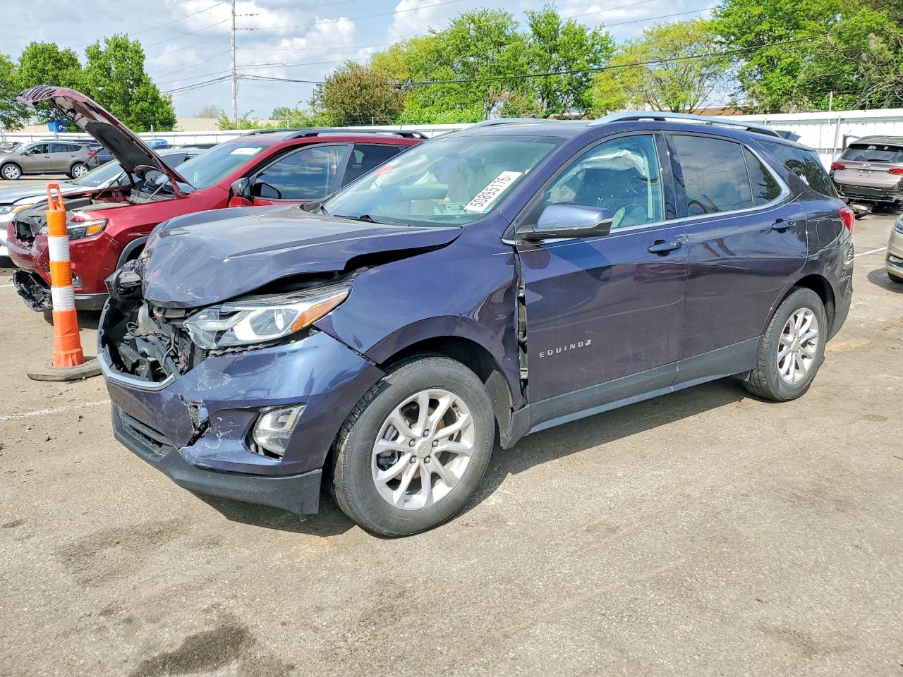 Salvage Chevrolet Equinox Image