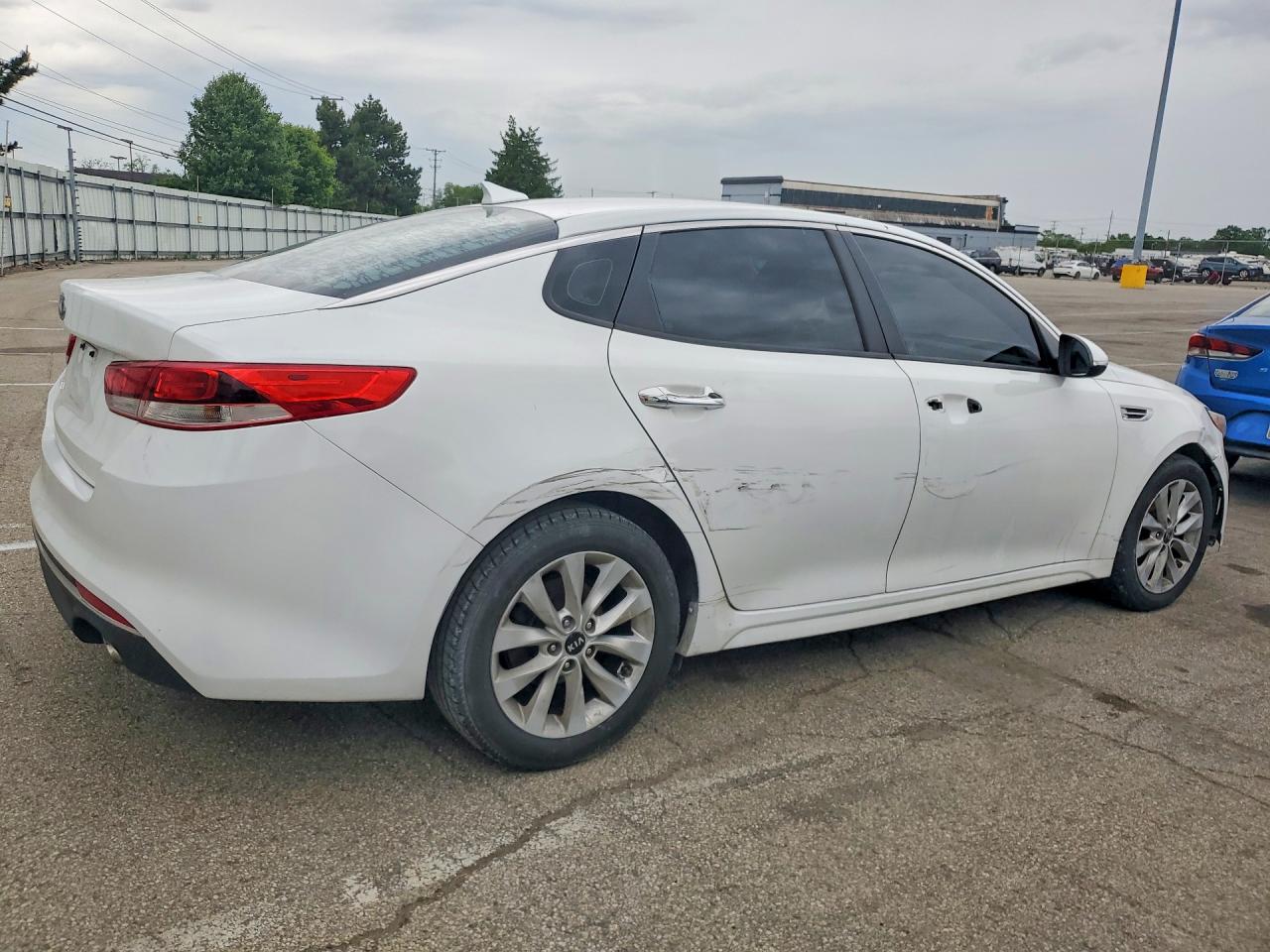 Kia Optima Lx