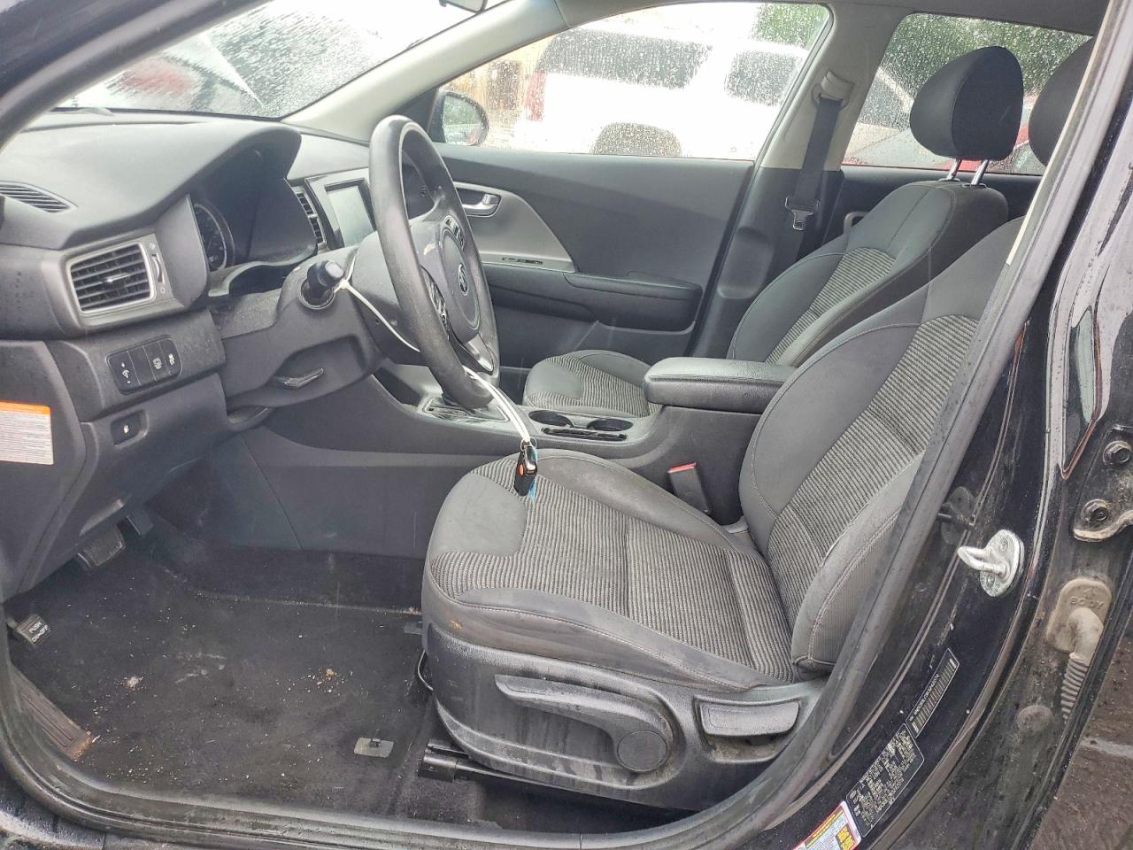 Kia Niro Lx