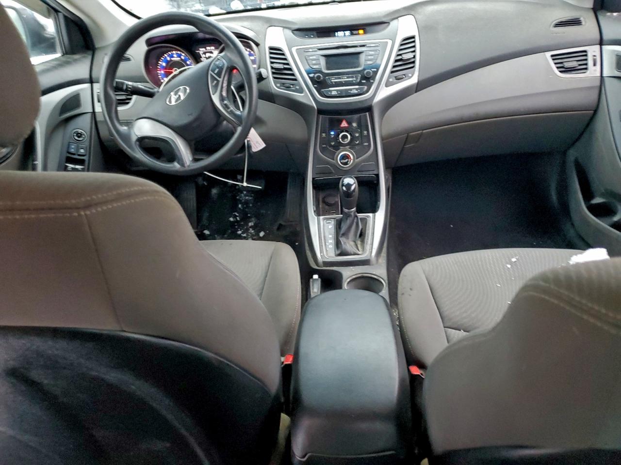 Hyundai ELANTRA Se