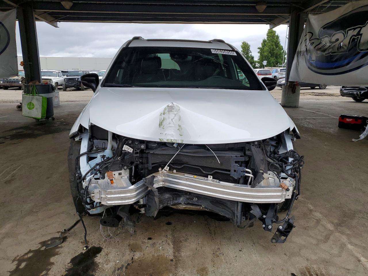 Chrysler Pacifica Limited