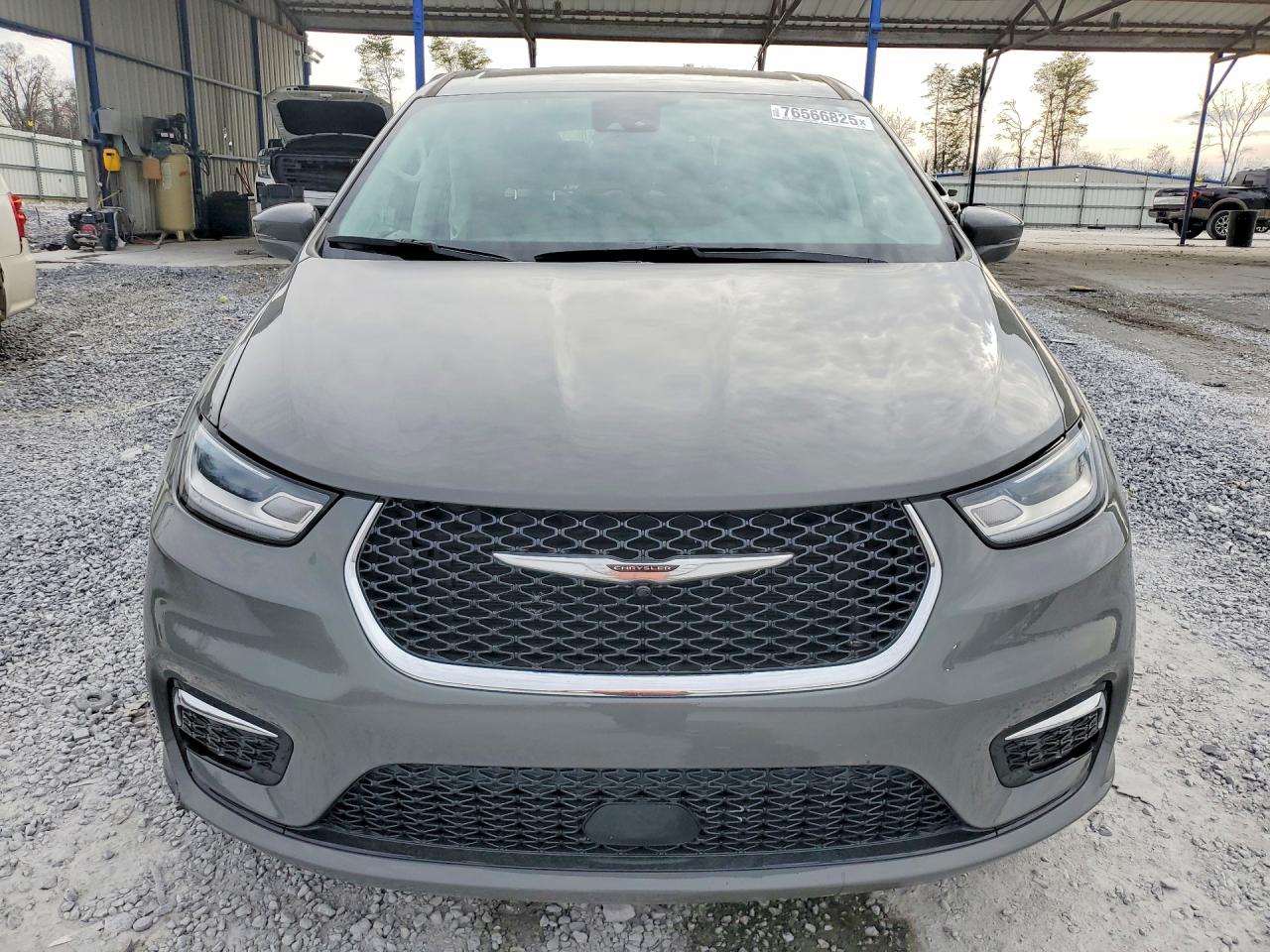 Chrysler Pacifica Hybrid Touring L