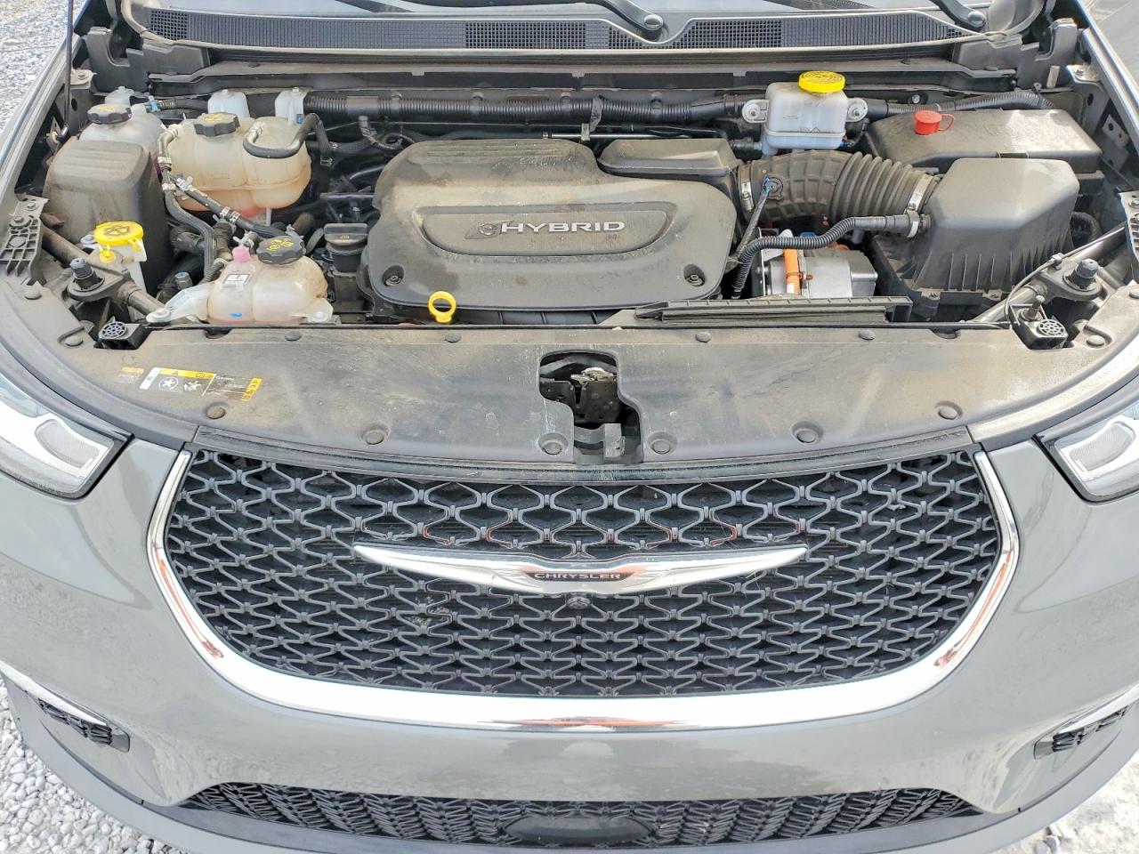 Chrysler Pacifica Hybrid Touring L