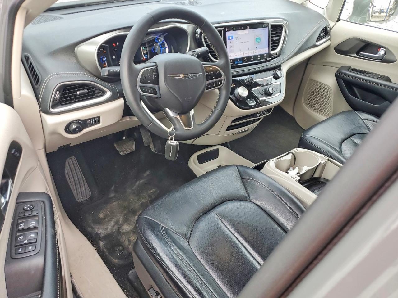 Chrysler Pacifica Hybrid Touring L