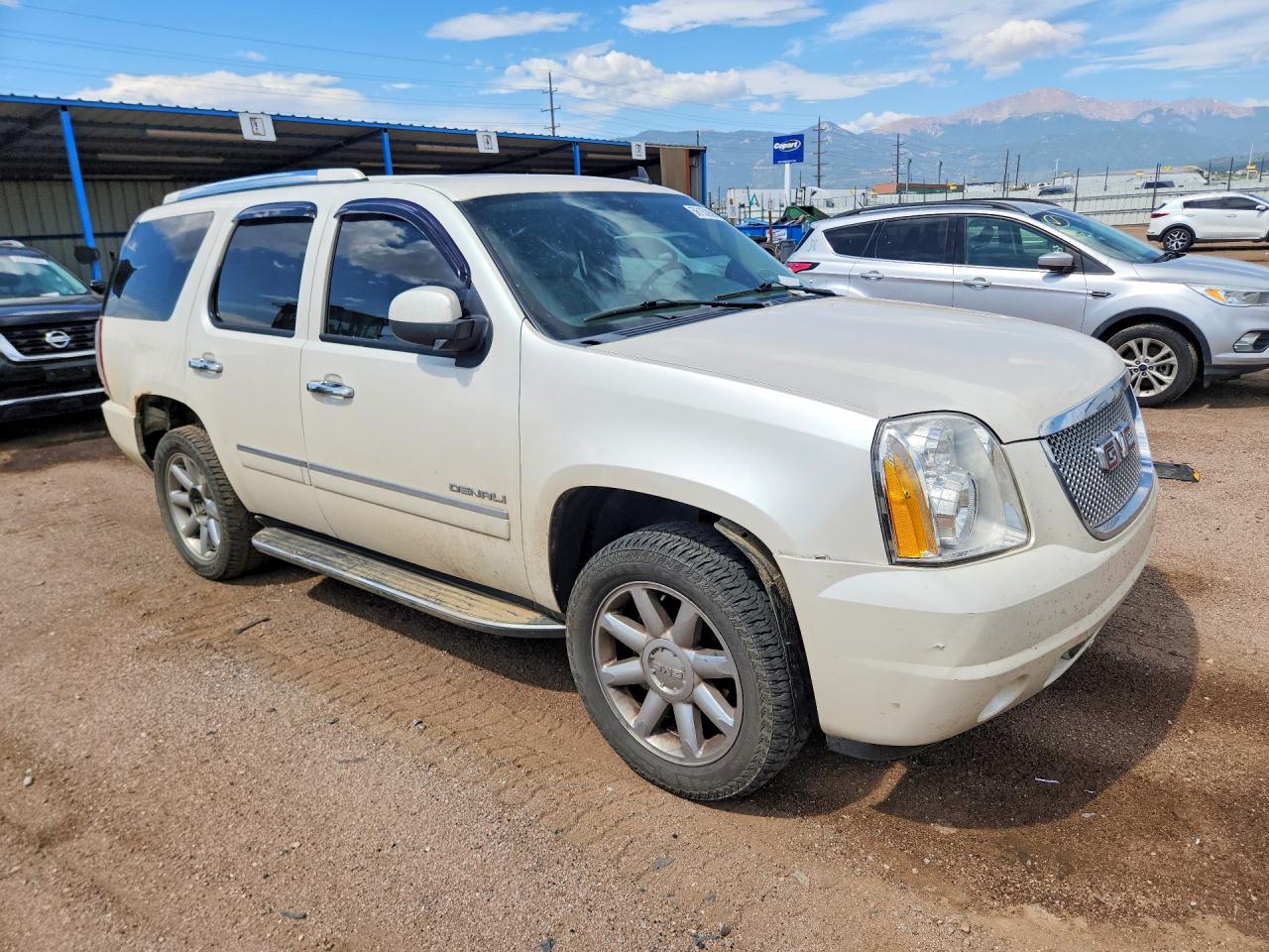 GMC Yukon Denali