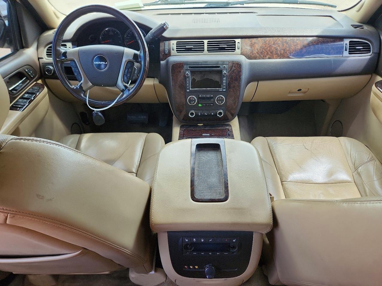 GMC Yukon Denali