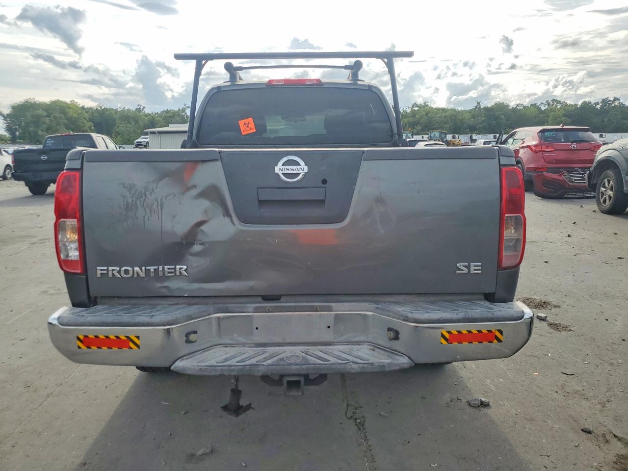 Nissan Frontier Se