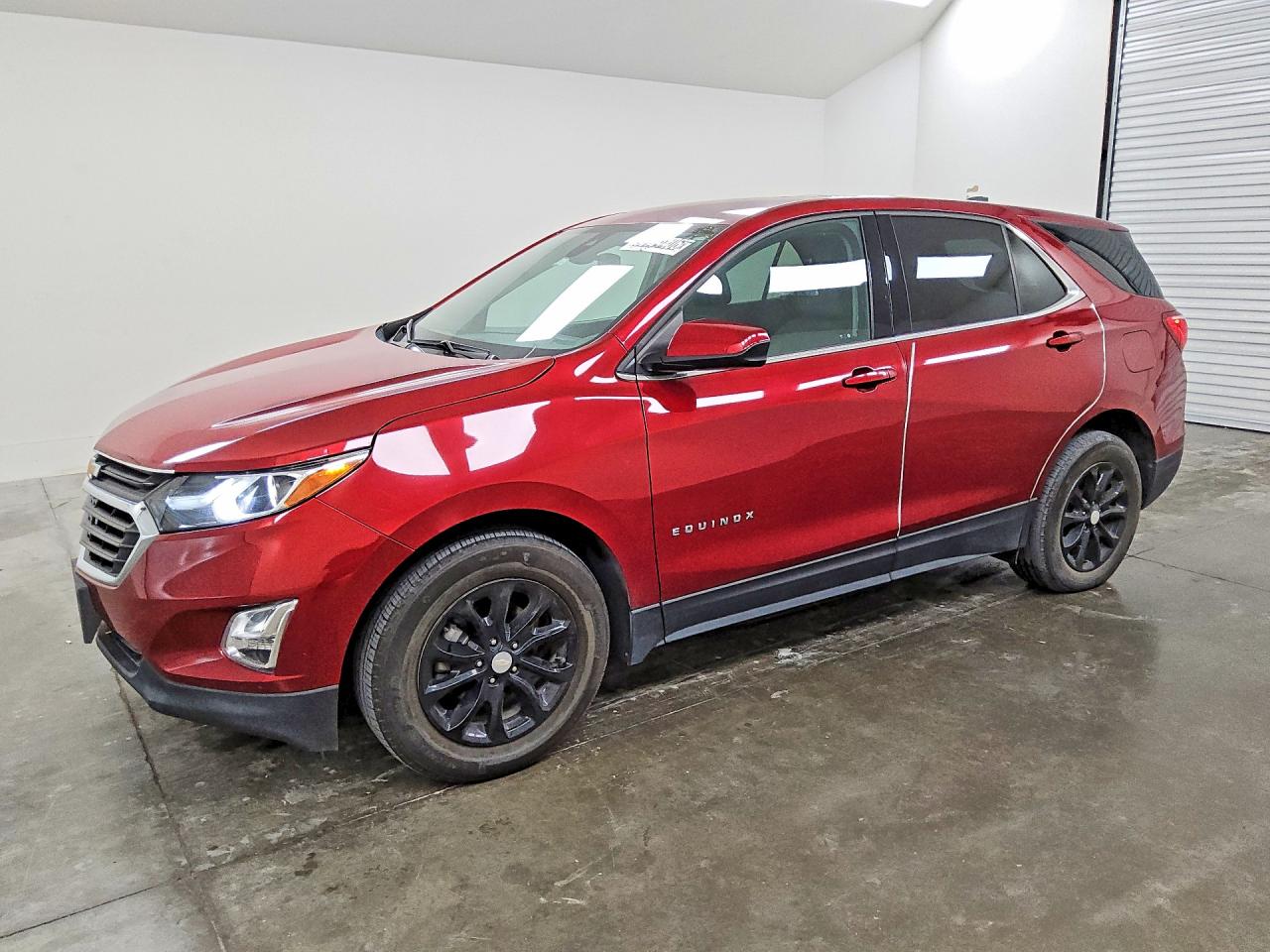 Salvage Chevrolet Equinox Image