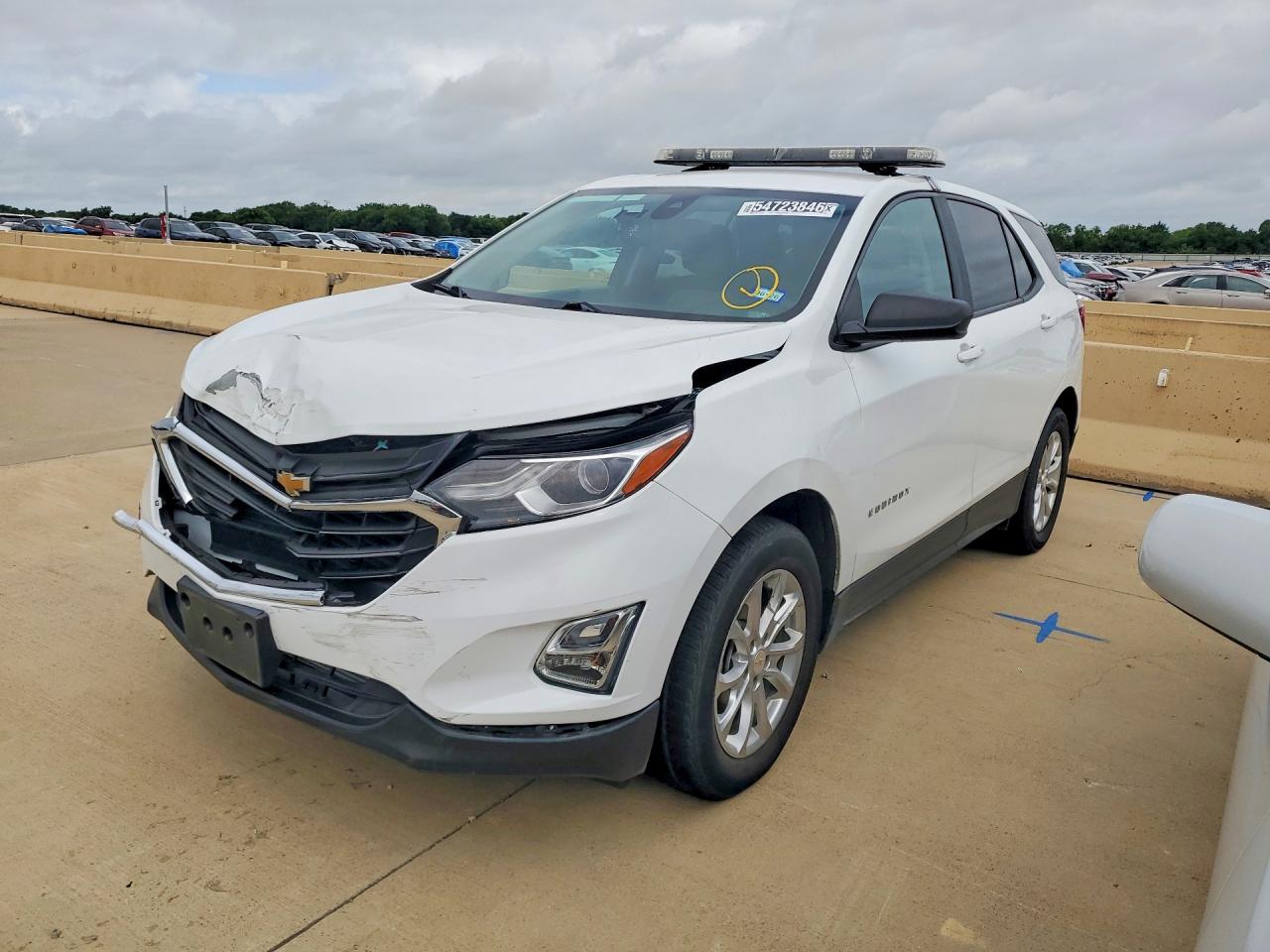 Salvage Chevrolet Equinox Image