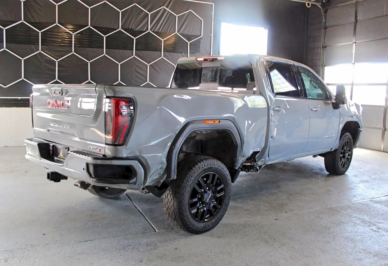 GMC Sierra K3500 At4