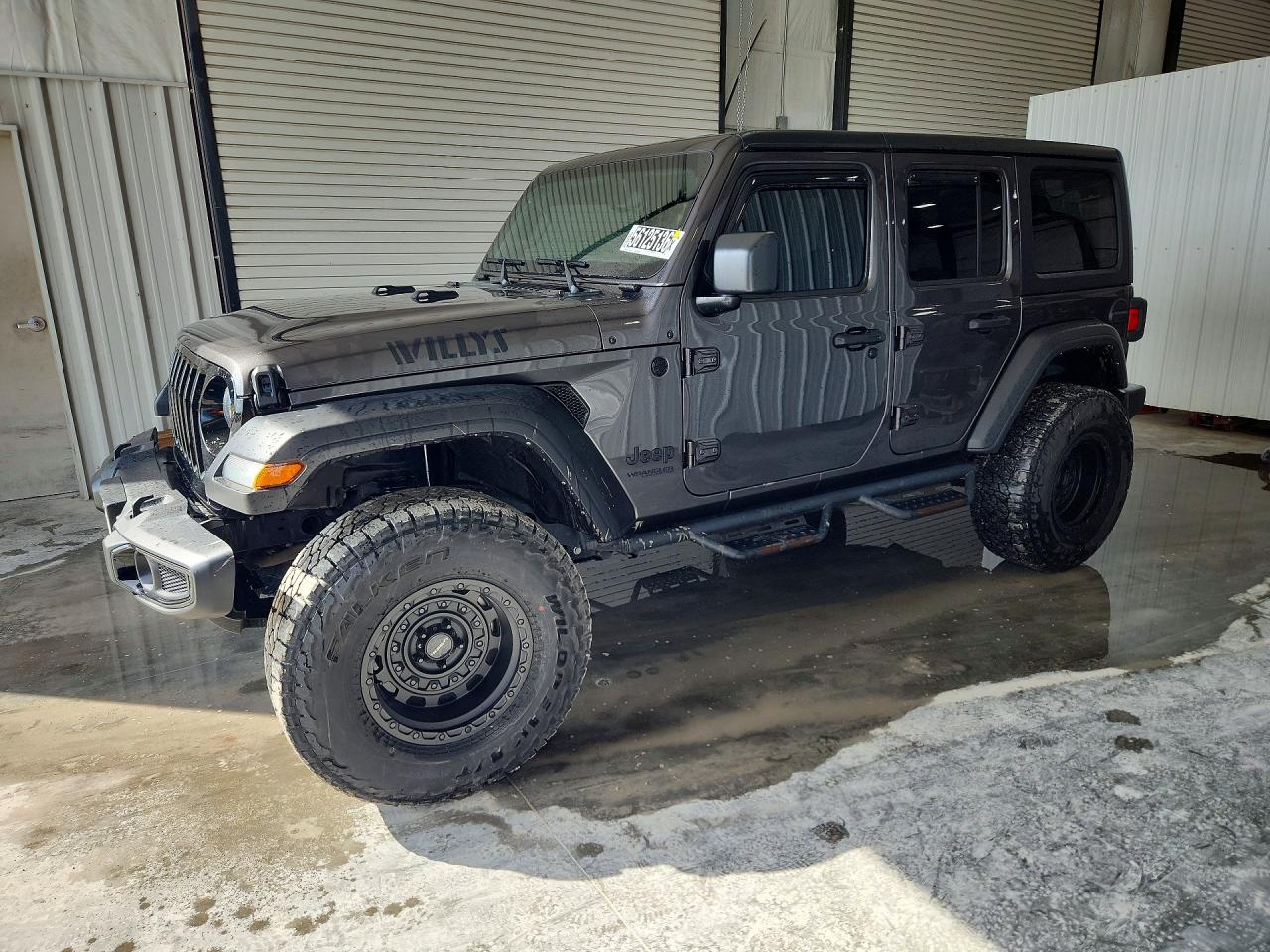 Salvage Jeep Wrangler Image