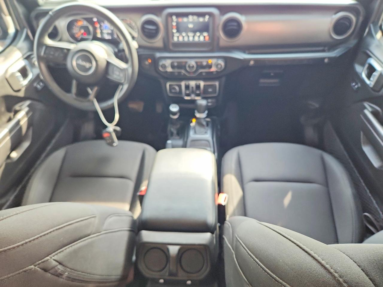 Jeep Wrangler Sport