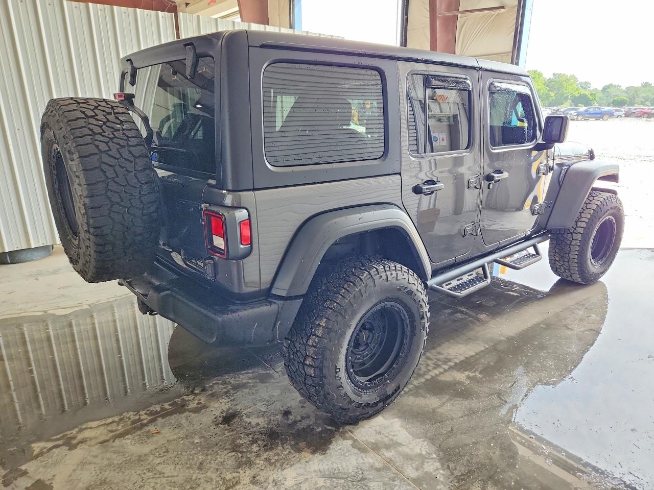 Jeep Wrangler Sport