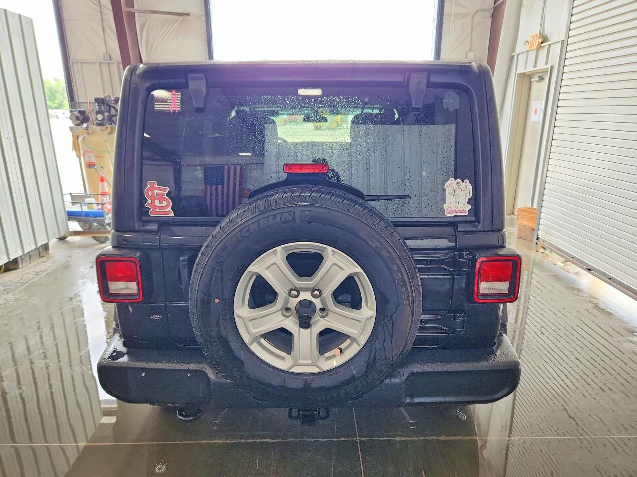 Jeep Wrangler Sport